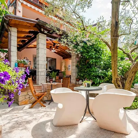 ゲストハウス Casa Botin