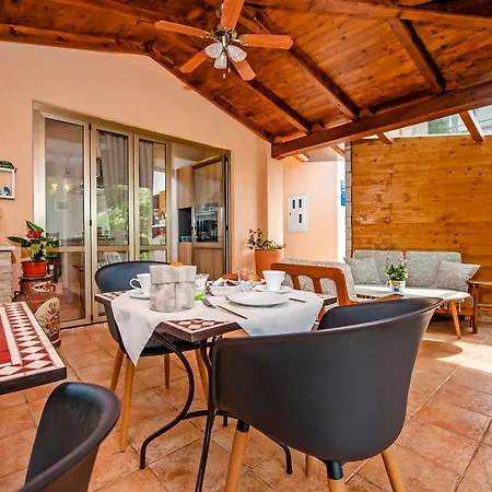 Casa Botin 3*