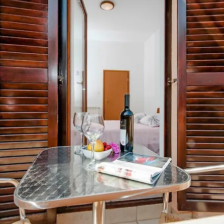 Guest house Casa Botin 3*