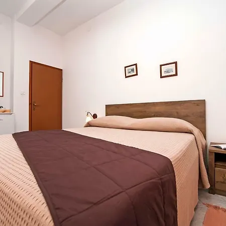 Guest house Casa Botin 3*